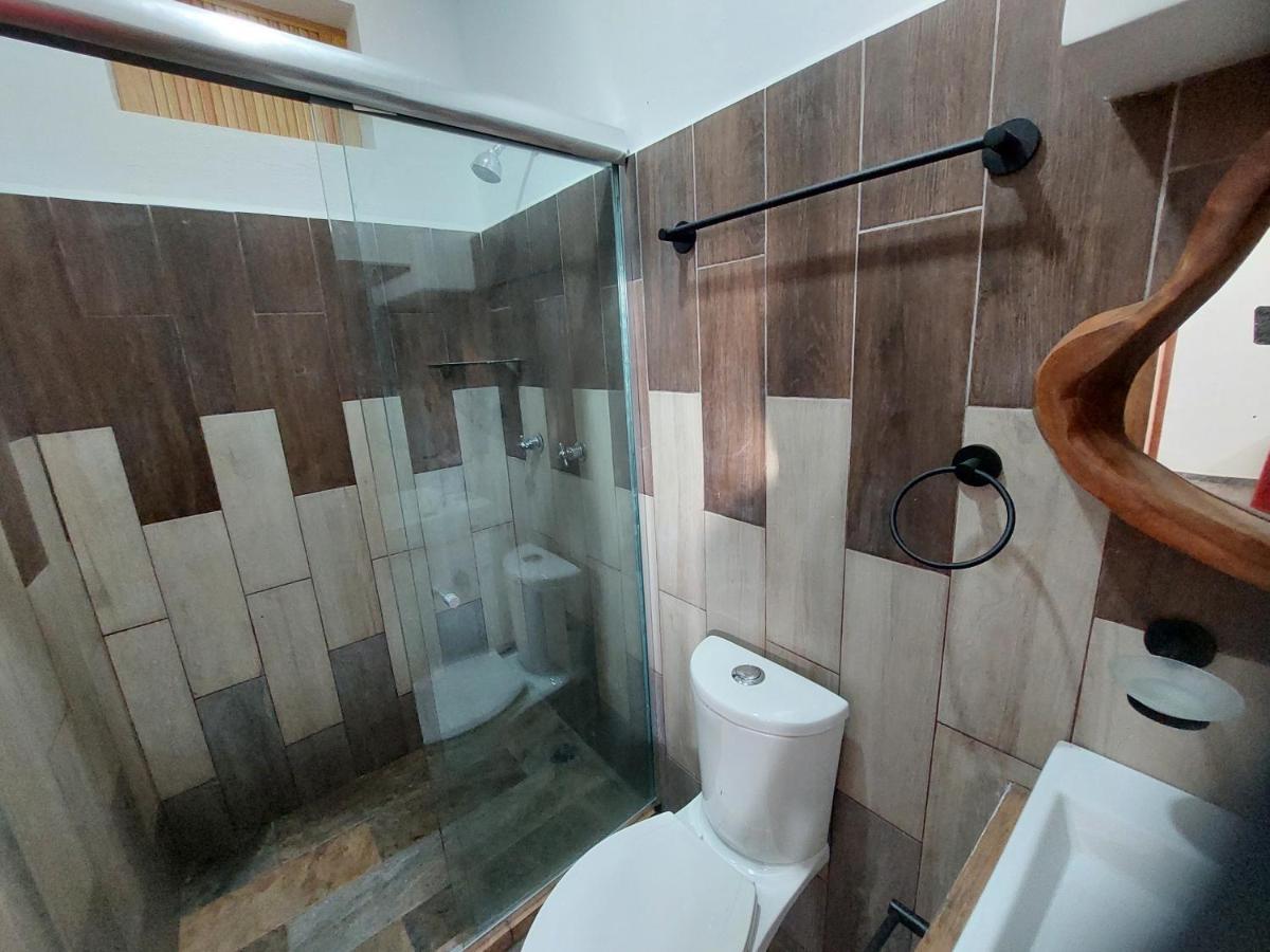 Hotel Axolotl ปูแอร์โตเอสกอนดิโด ภายนอก รูปภาพ