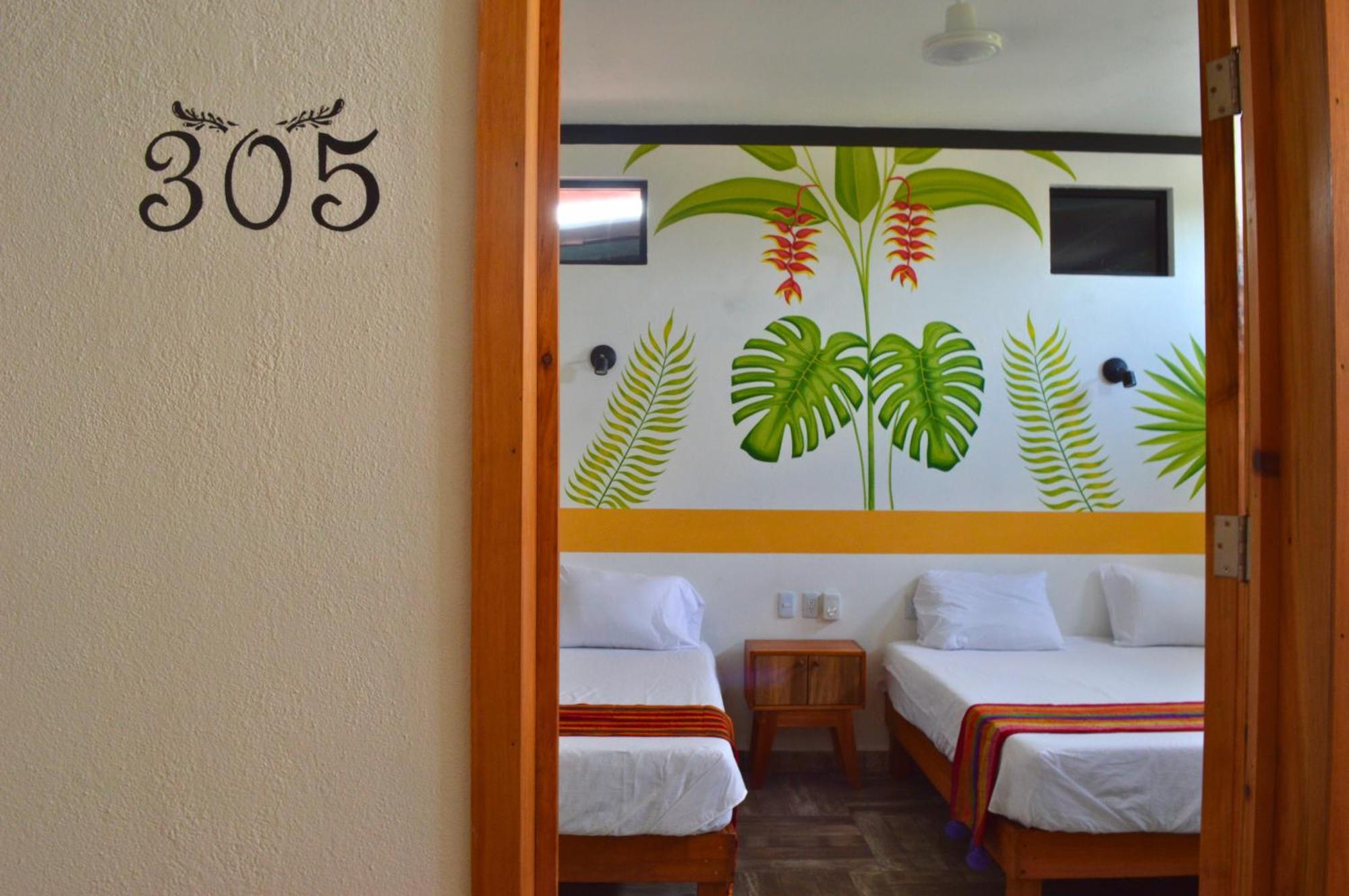 Hotel Axolotl ปูแอร์โตเอสกอนดิโด ภายนอก รูปภาพ